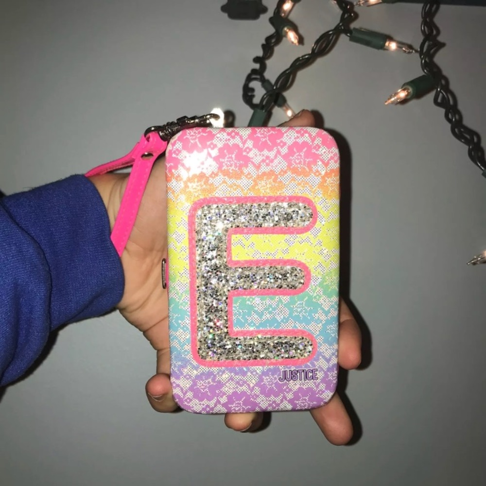 E Wristlet